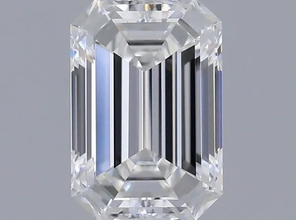0.4ct EMERALD E VS1 Natural diamond