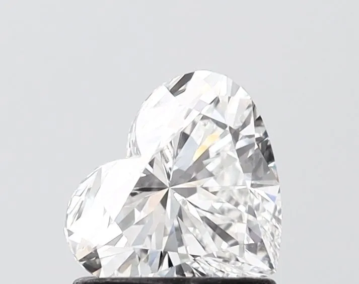 1.01ct HEART F VS1 Lab Grown diamond