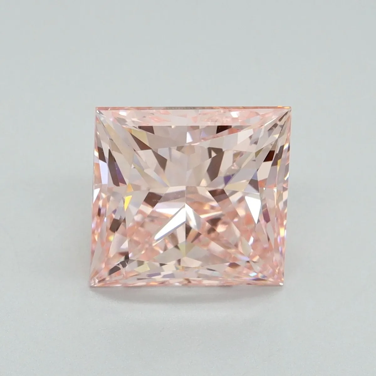 4.01ct PRINCESS Fancy Intense Pink VS2 Coloured Lab diamond