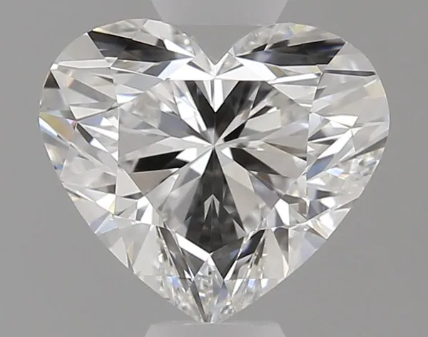 0.82ct HEART F VVS1 Natural diamond