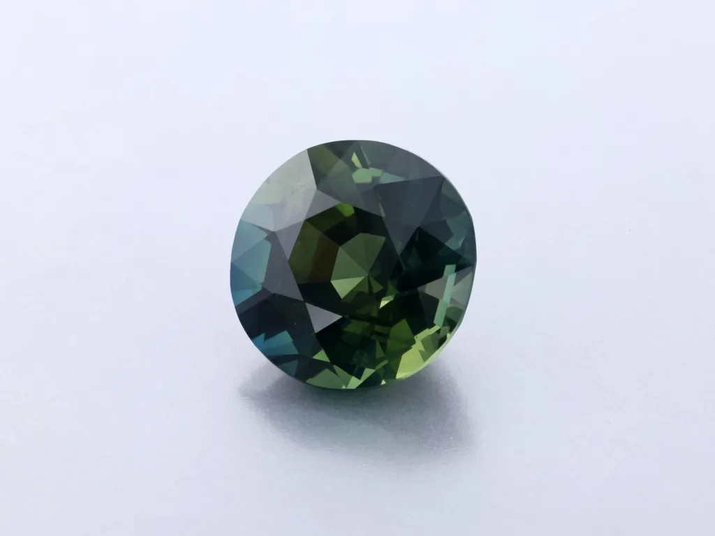 1.92ct Parti Sapphire, Round gemstone