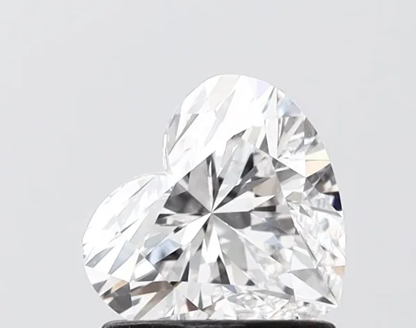 1.07ct HEART D VVS1 Lab diamond