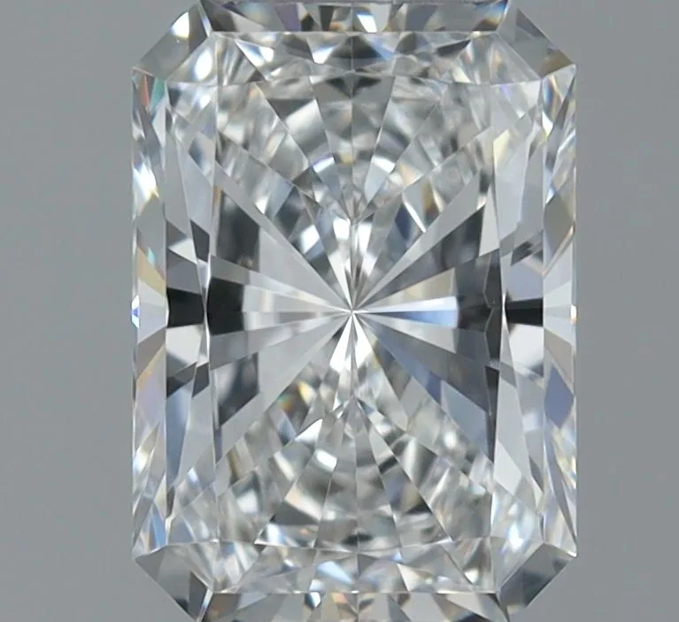 0.43ct RADIANT E VVS2 Natural diamond