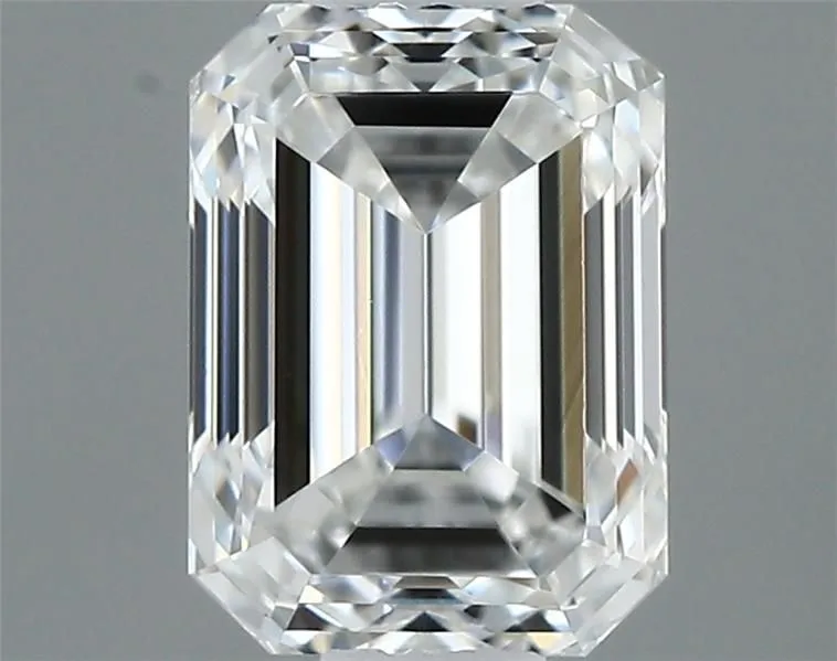 0.40ct EMERALD F VS1 Natural diamond