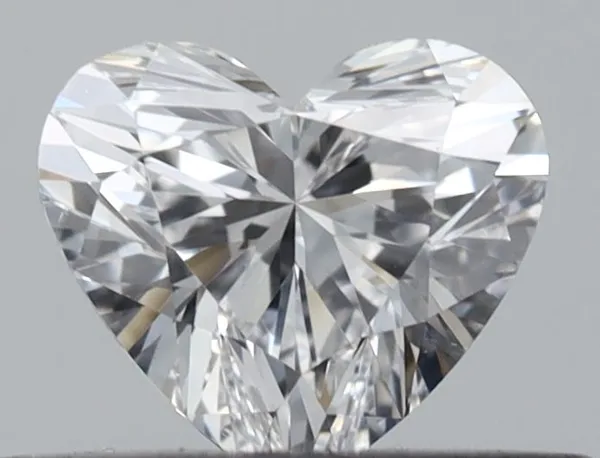 0.3ct HEART D VS2 Natural diamond