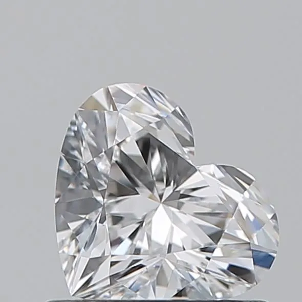 0.7ct HEART E VVS2 Natural diamond