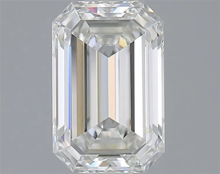 0.70ct EMERALD G VVS2 Natural diamond