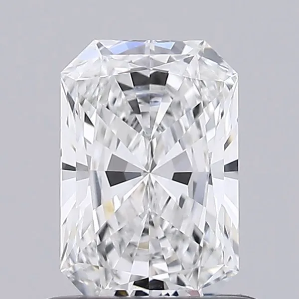 0.69ct RADIANT E VVS2 Lab diamond