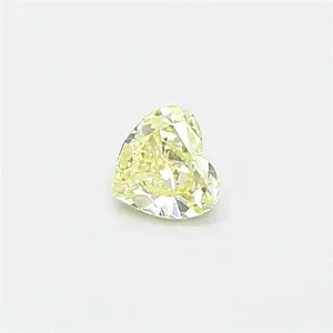 0.36ct HEART Fancy Light Yellow VVS2 Coloured Lab diamond