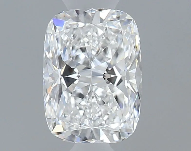 0.30ct CUSHION E VVS1 Natural diamond