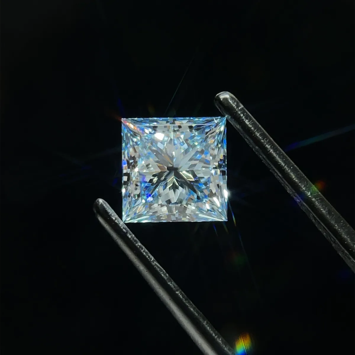 1.54ct PRINCESS Fancy Vivid Blue VS2 Coloured Lab diamond