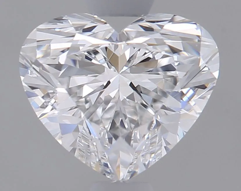 0.70ct HEART E VVS1 Natural diamond