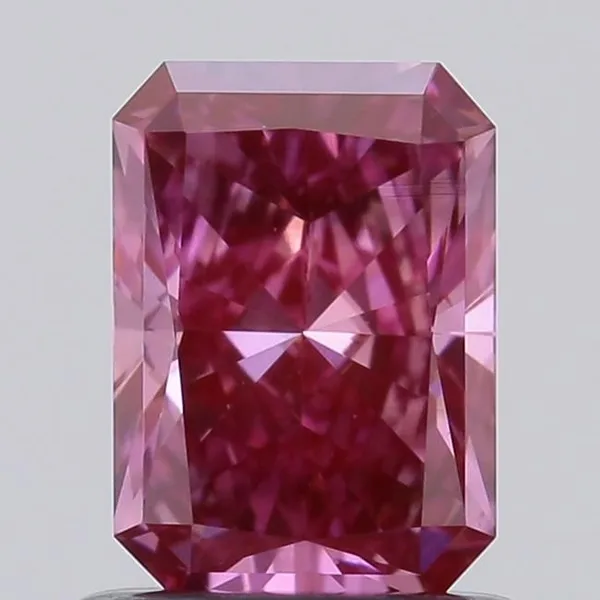 0.88ct RADIANT Fancy Vivid Pink SI2 Coloured Lab diamond