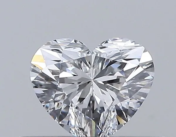 0.3ct HEART D VS2 Natural diamond