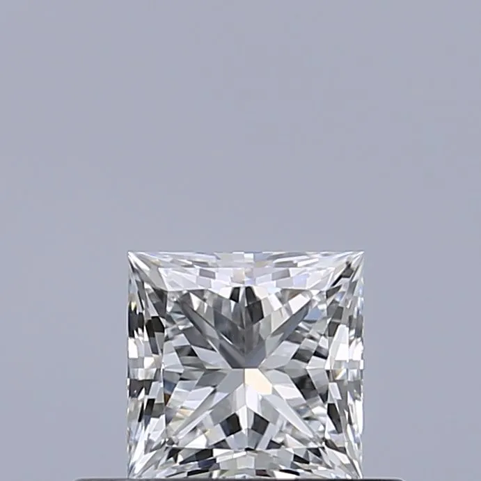 0.42ct PRINCESS E VVS1 Natural diamond