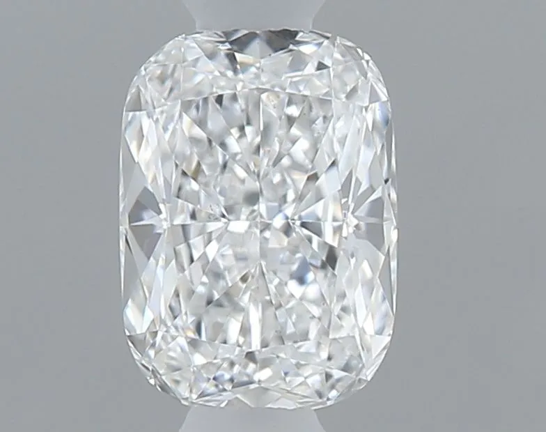 0.31ct CUSHION E VS1 Natural diamond