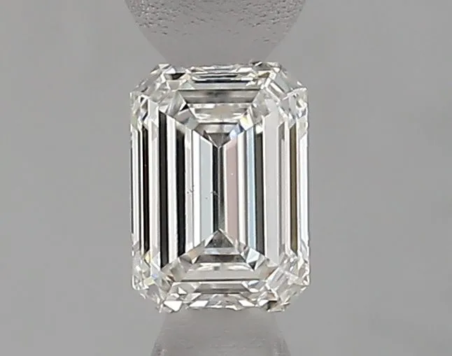 0.40ct EMERALD G VS2 Natural diamond