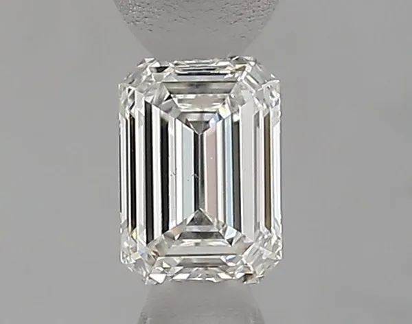 0.4ct EMERALD G VS2 Natural diamond