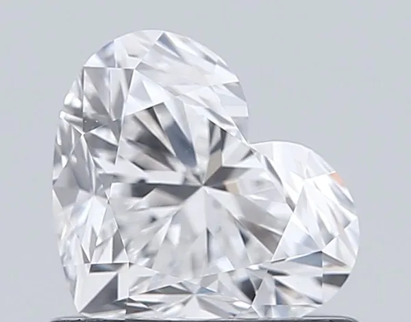 0.81ct HEART F VS2 Natural diamond