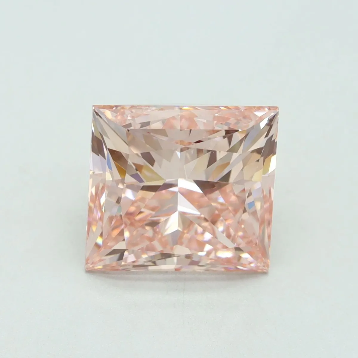 5.01ct PRINCESS Fancy Vivid Pink VS1 Coloured Lab diamond