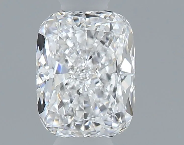 0.32ct CUSHION D VVS2 Natural diamond