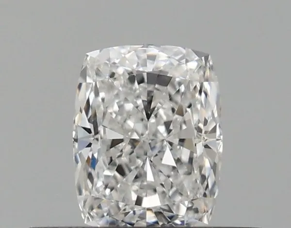 0.33ct CUSHION E IF Natural diamond