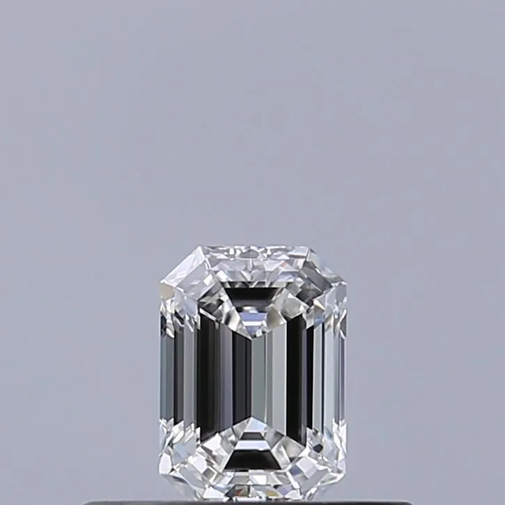 0.30ct EMERALD E VVS1 Natural diamond