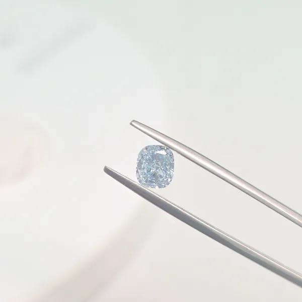 1.05ct CUSHION Fancy Blue VVS2 Coloured Lab diamond