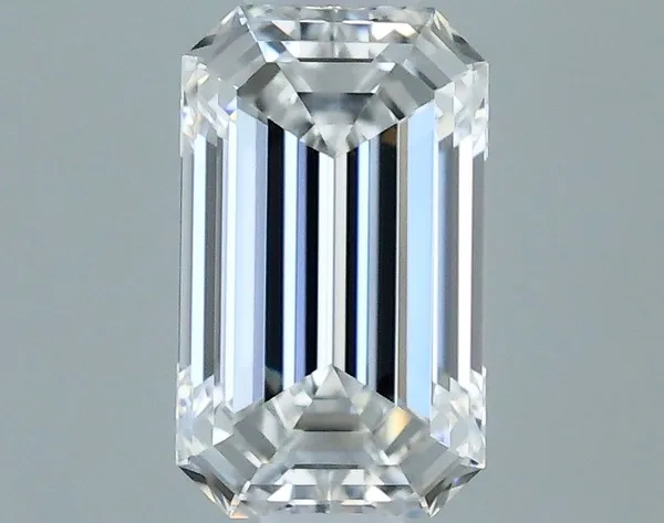 0.4ct EMERALD E VVS2 Natural diamond