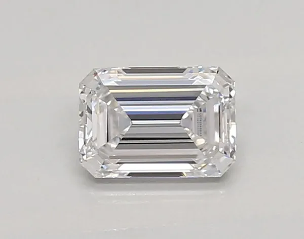 0.58ct EMERALD D VVS2 Lab diamond