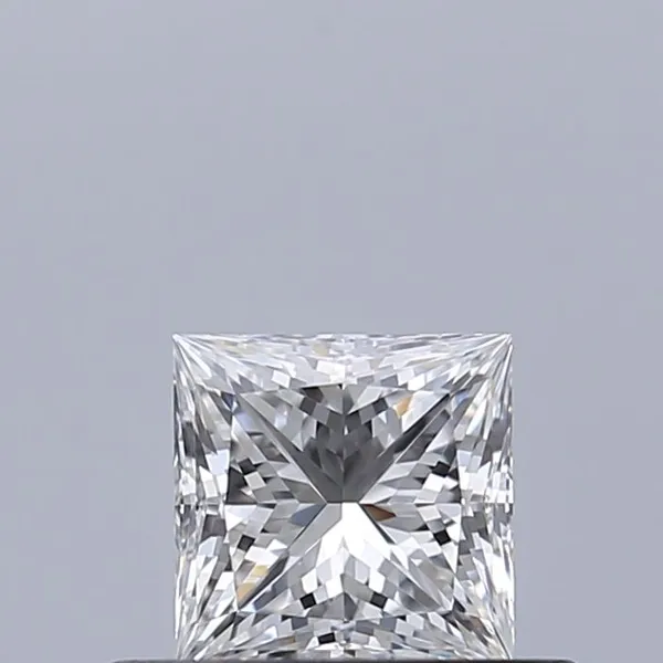 0.41ct PRINCESS D VVS2 Natural diamond