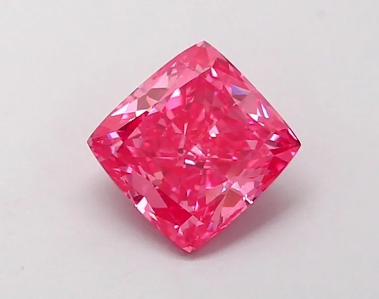 1.04ct CUSHION Fancy Vivid Pink VS2 Coloured Lab diamond