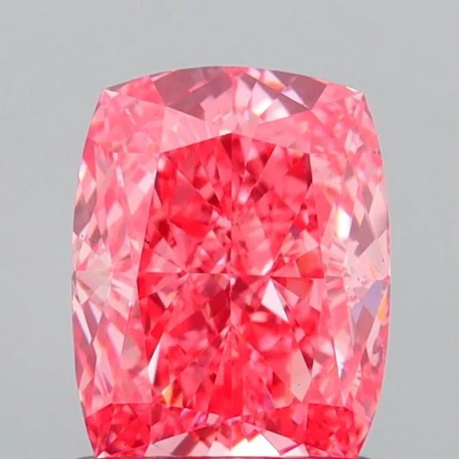 1.04ct CUSHION Fancy Vivid Pink VS2 Coloured Lab diamond