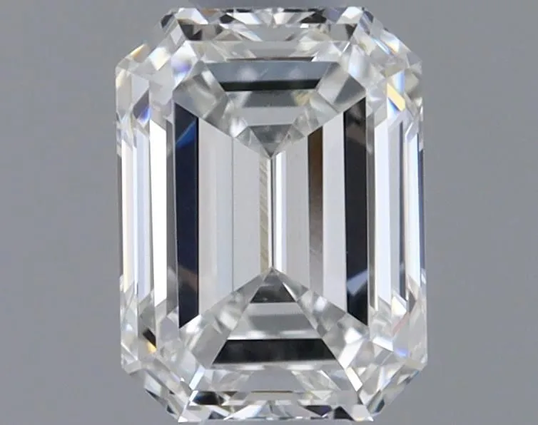 0.37ct EMERALD F VVS2 Natural diamond