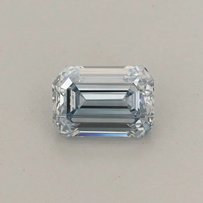 0.41ct EMERALD Fancy Light Blue VS2 Coloured Lab diamond