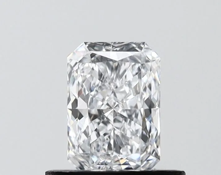 0.68ct RADIANT D VVS2 Lab Grown diamond