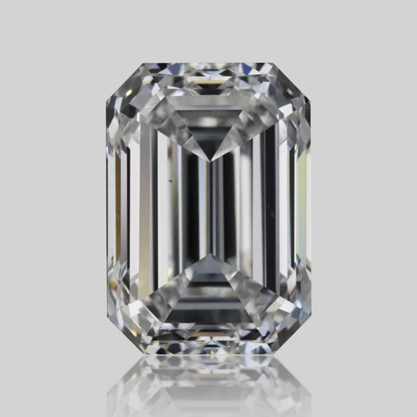 0.7ct EMERALD D VS2 Natural diamond