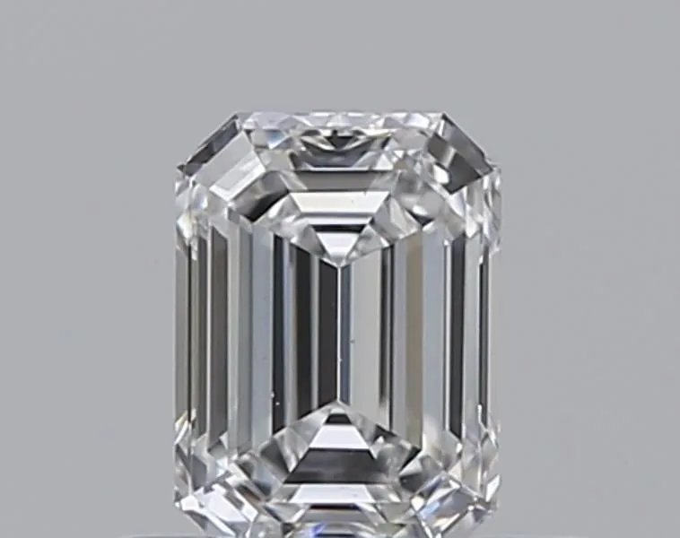 0.41ct EMERALD E VS1 Natural diamond