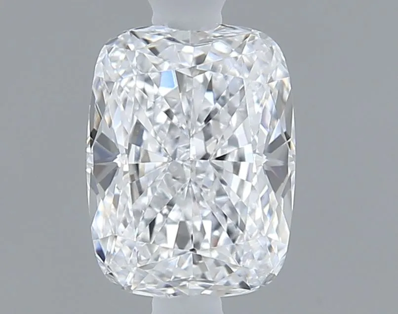 0.37ct CUSHION D IF Natural diamond
