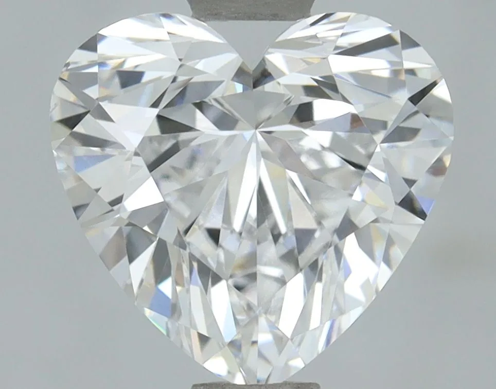 1.02ct HEART D VS1 Lab Grown diamond