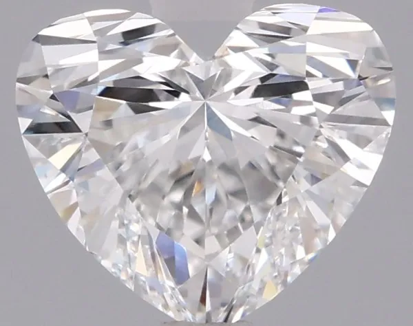 1.35ct HEART E VVS2 Lab diamond