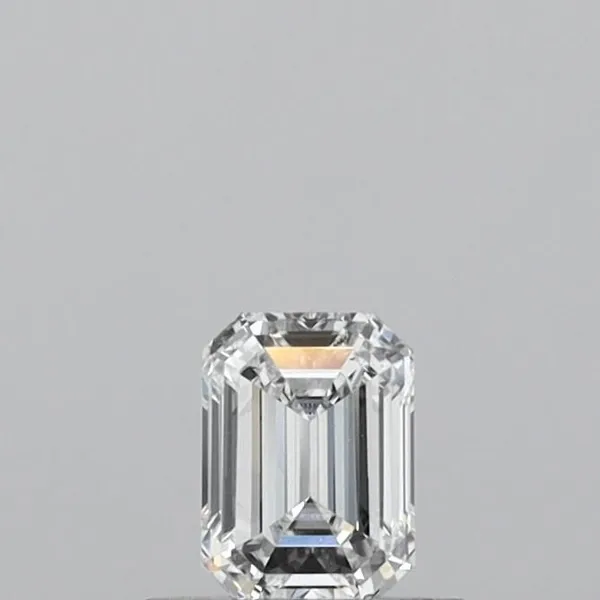 0.53ct EMERALD D SI1 Lab diamond