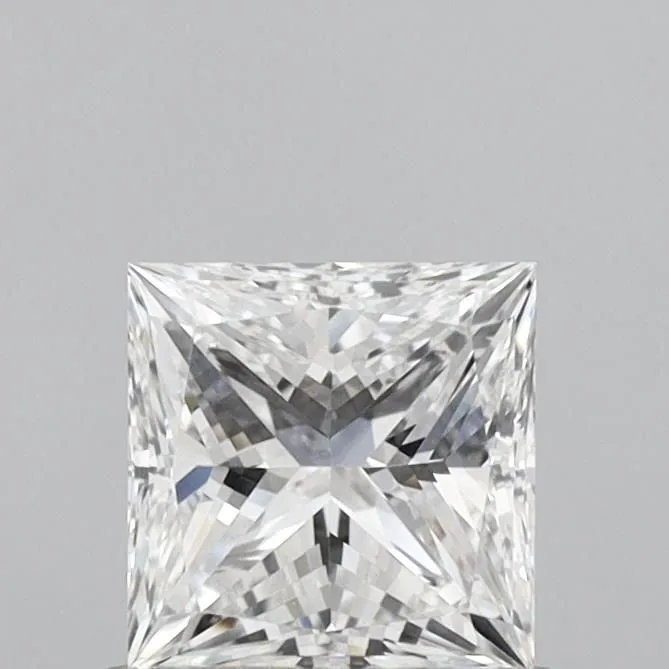 0.71ct PRINCESS E VVS1 Natural diamond