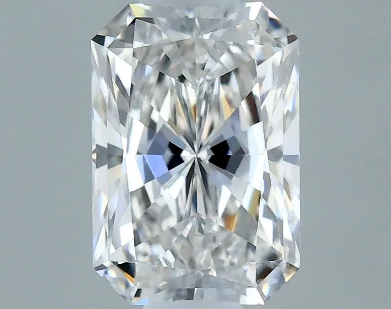 0.40ct RADIANT E VVS2 Natural diamond