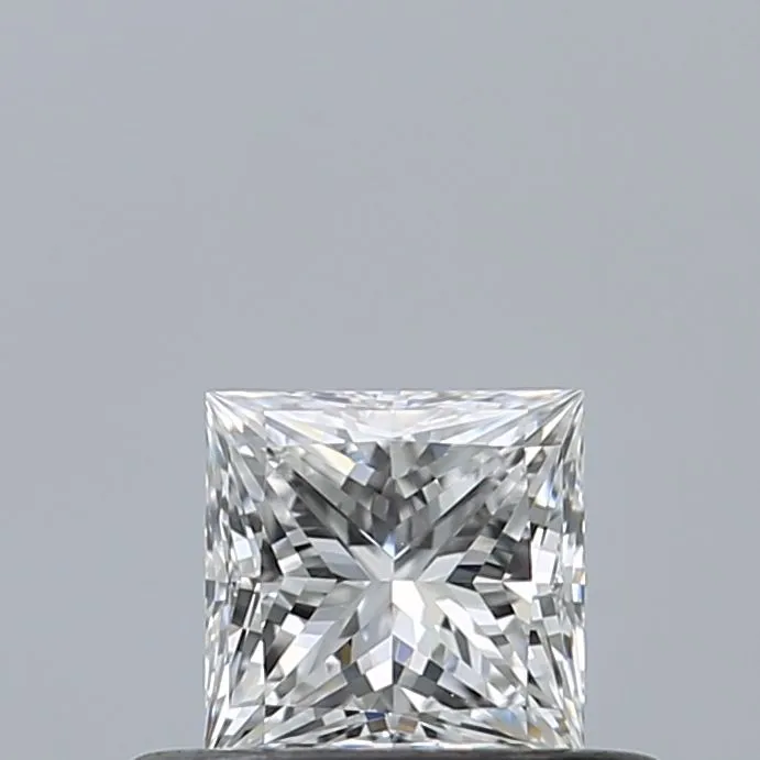 0.35ct PRINCESS D VVS2 Natural diamond