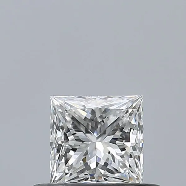 0.35ct PRINCESS D VVS2 Natural diamond