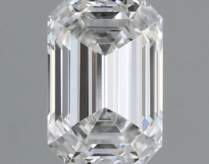 0.64ct EMERALD E VVS2 Lab Grown diamond