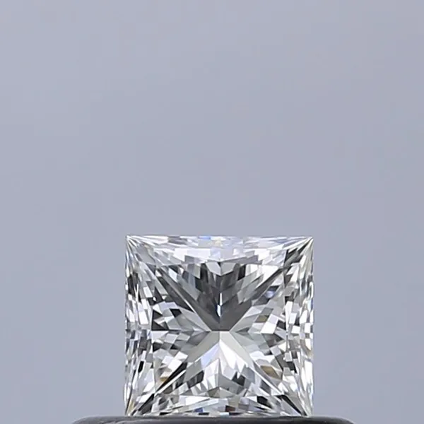 0.3ct PRINCESS F VVS1 Natural diamond