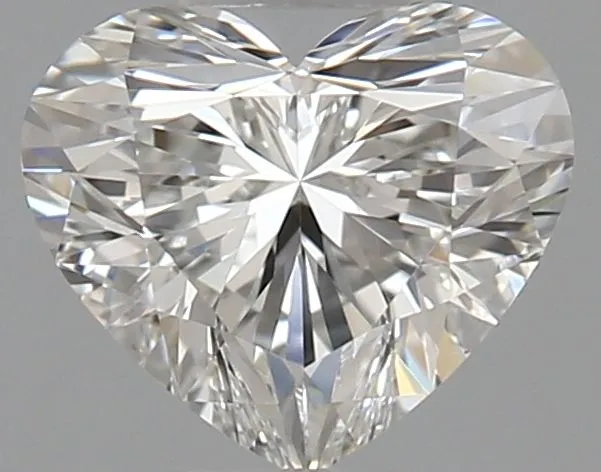 0.71ct HEART G VVS1 Natural diamond