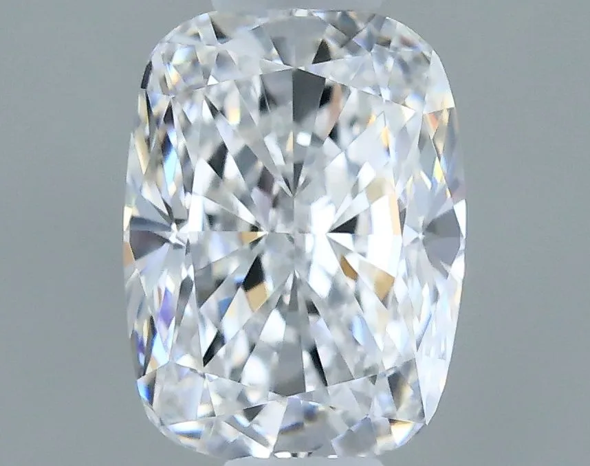 0.44ct CUSHION D VVS2 Natural diamond